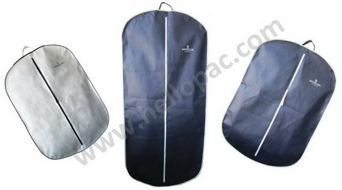 Recyclable Marketing Promotion Foldable Oval Shape Non Woven Suit Cover with Carriable Tote Handle and Zipper Closure for the Storage of Clothes